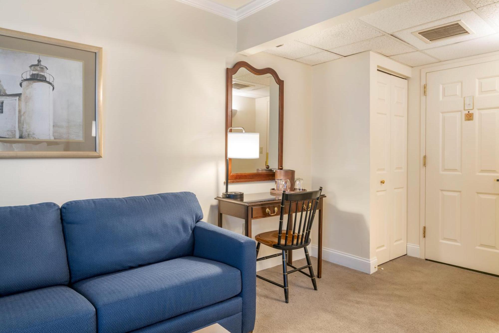 Deluxe Double Room with Extra Bed
