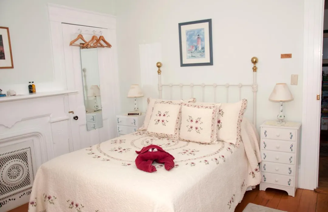 Candlebay Inn-1