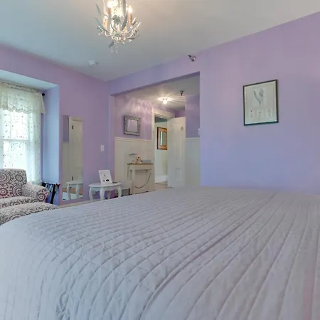 James Place Inn Bed And Breakfast-2